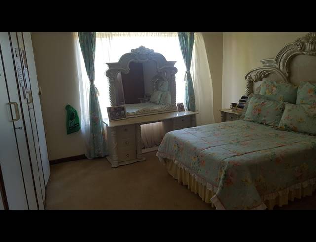 3 BEDROOM SIMPLEX TO LET IN SIGNAL HILL